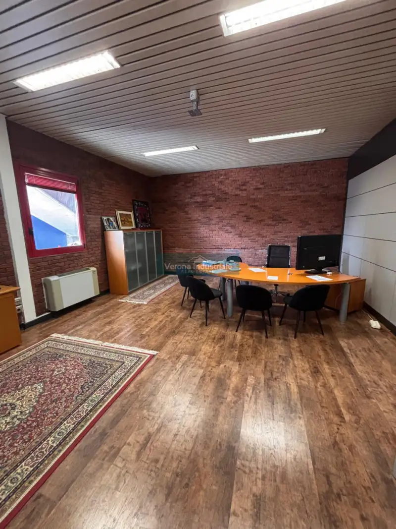Büro zu vermieten in Bussolengo, Bussolengo