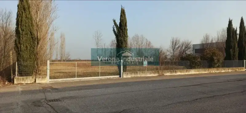 Terreno in Vendita ad Erbè via della Libertà, Erbè