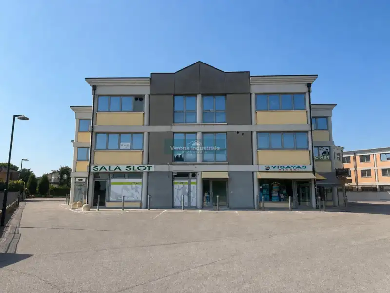 Büro zu verkaufen in Vigasio, Vigasio